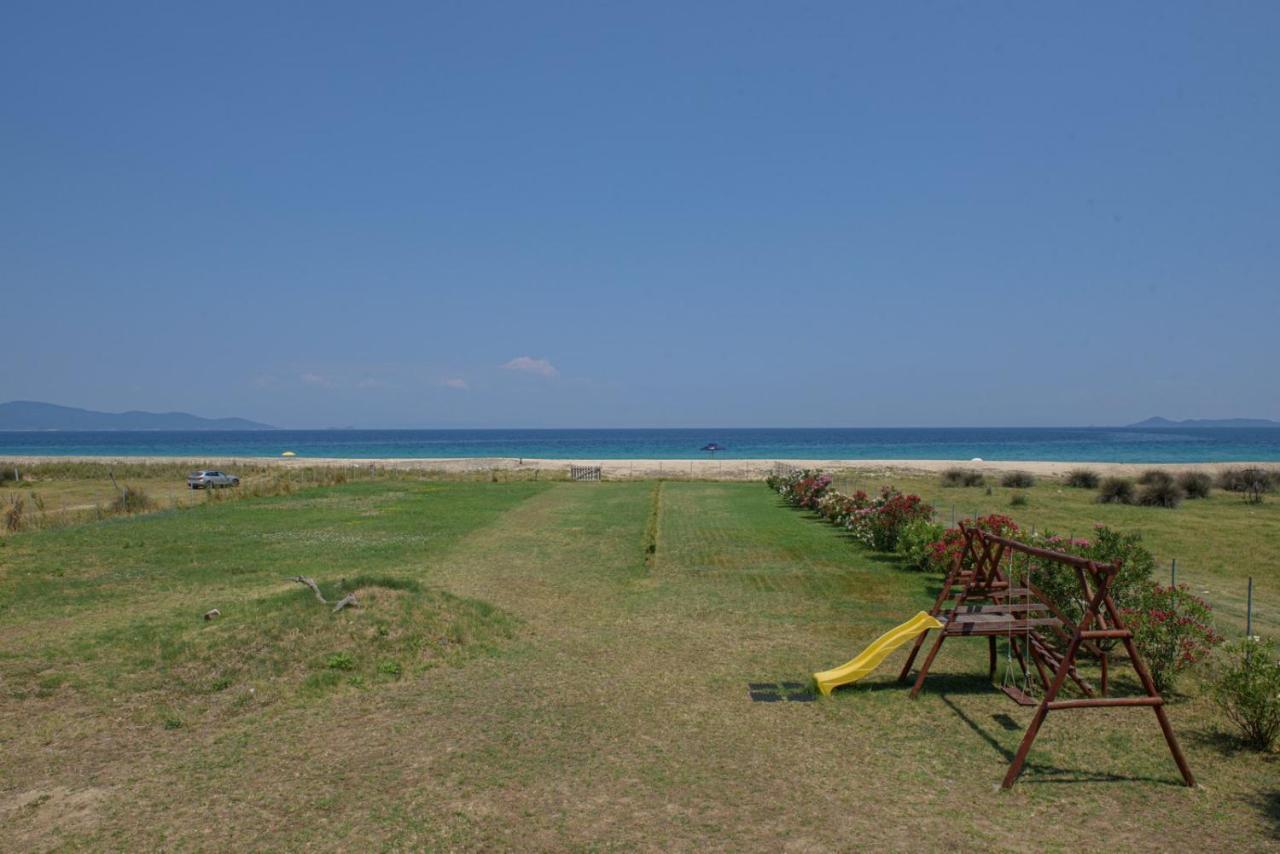 Villa Ilyos イエリソス エクステリア 写真