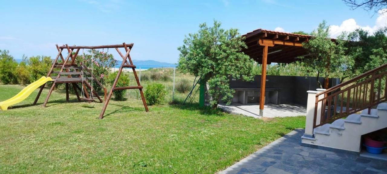 Villa Ilyos イエリソス エクステリア 写真