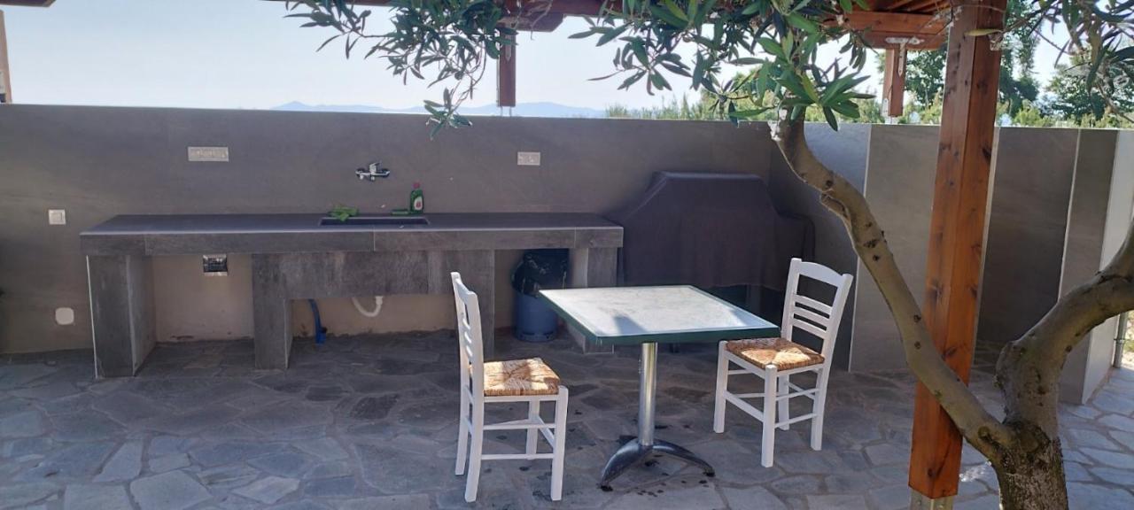 Villa Ilyos イエリソス エクステリア 写真